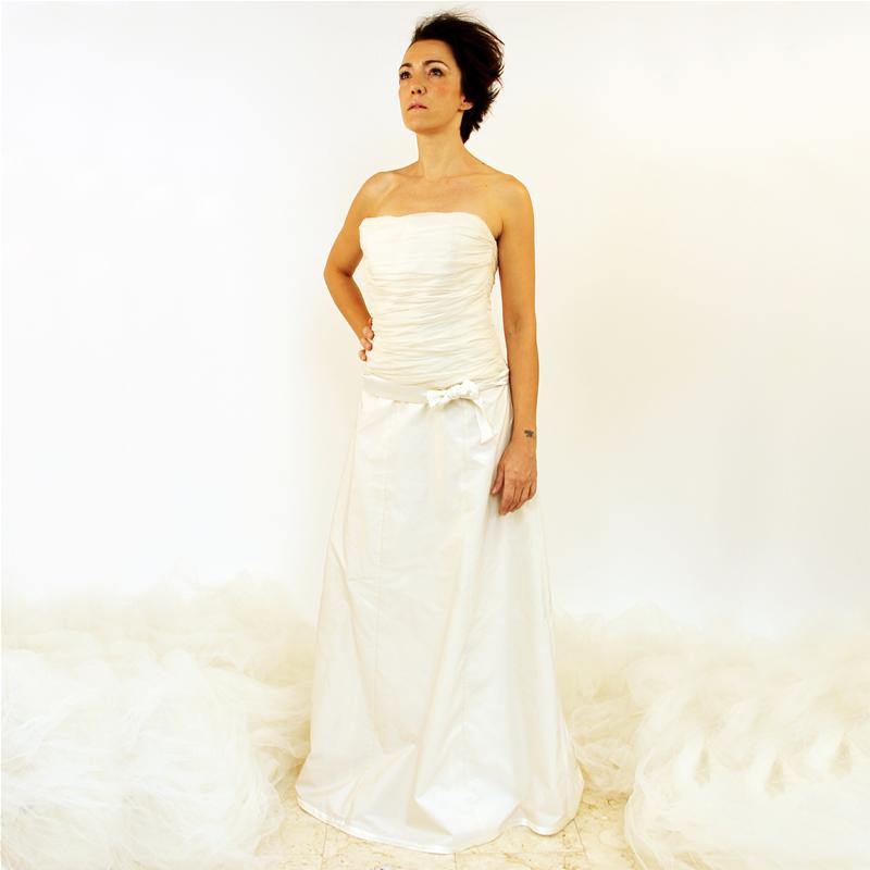 Abito sposa taftà e chiffon seta bustie pieghe - Via del Teatro